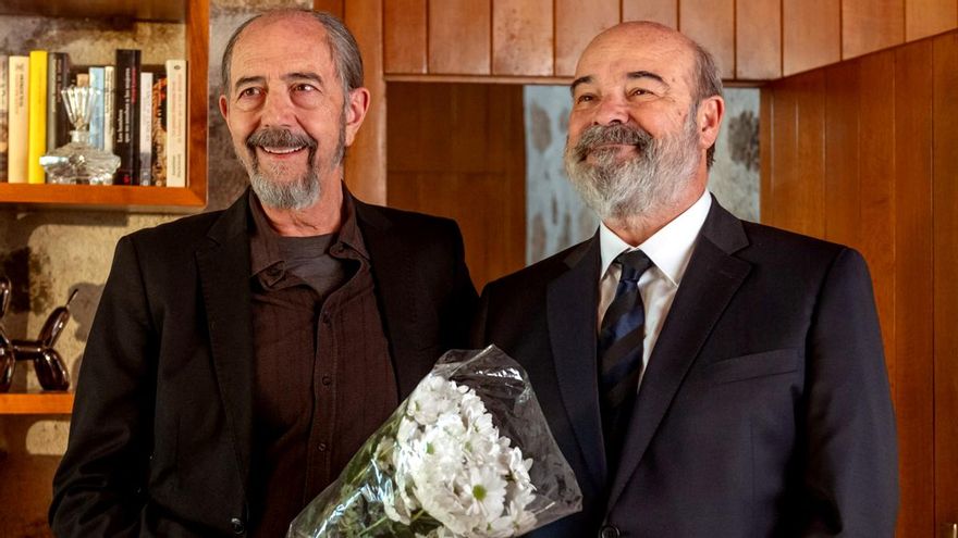 'Sentimos las molestias', el placer de ver juntos a "viejos" como Rellán y Resines