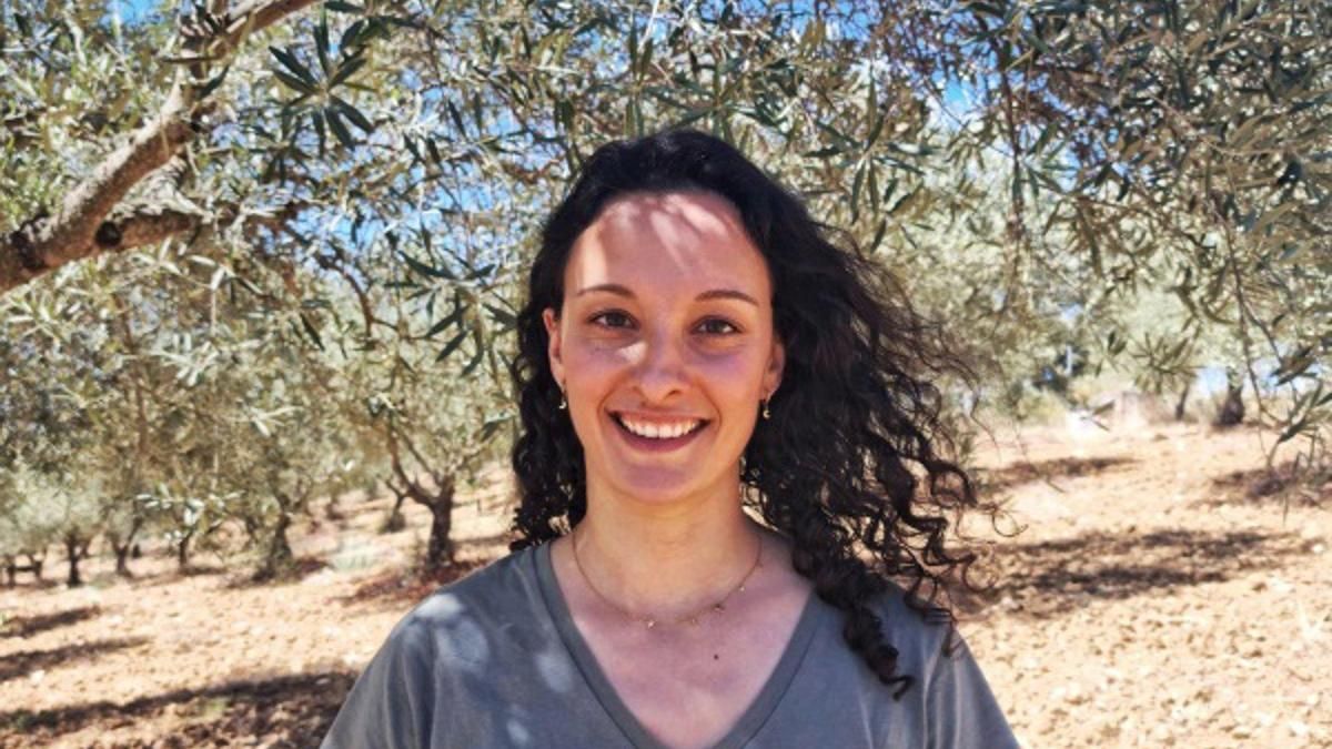 Begoña Isabel Antón, doctora por la UCO, premio de la Cátedra AgroBank a la Mejor Tesis Doctoral