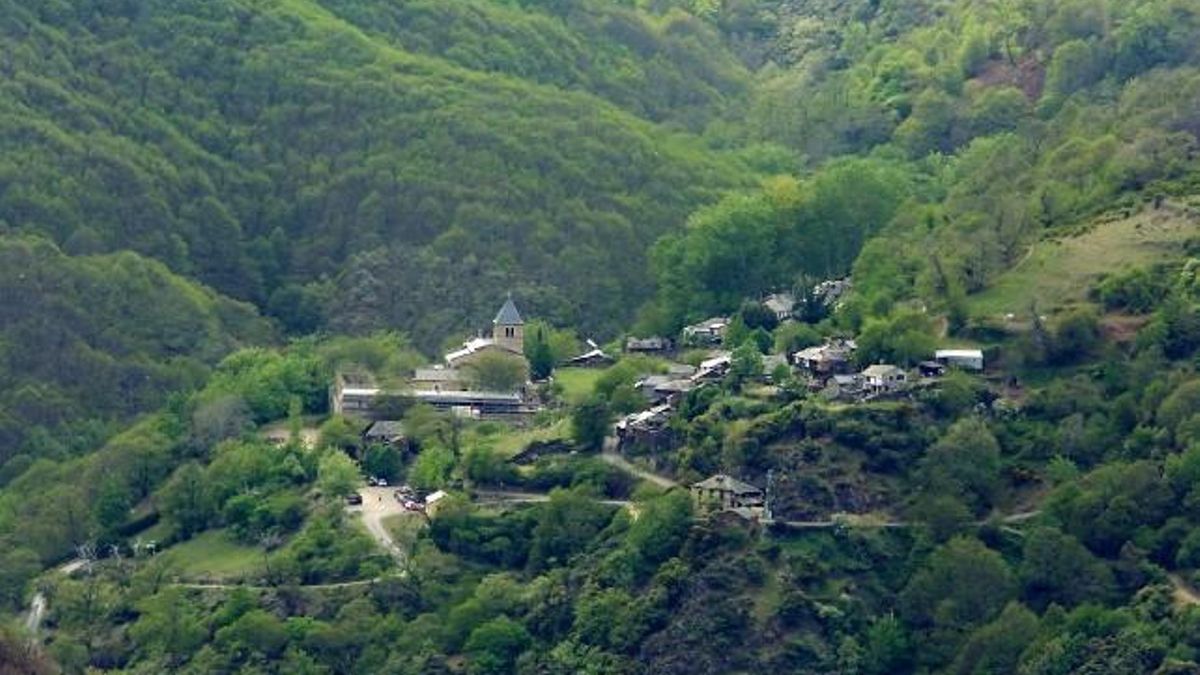 Imagen panorámica de la Tebaida Berciana.