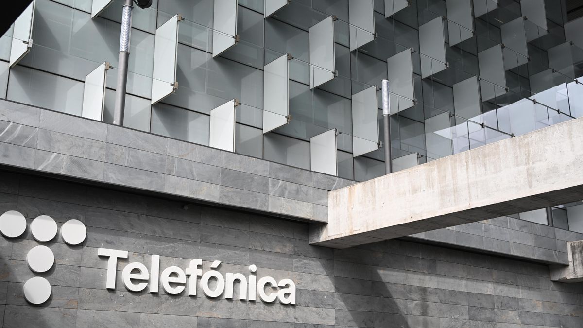 Los sindicatos aceptan la última oferta de Telefónica y aprueban un ERE para 4.539 trabajadores