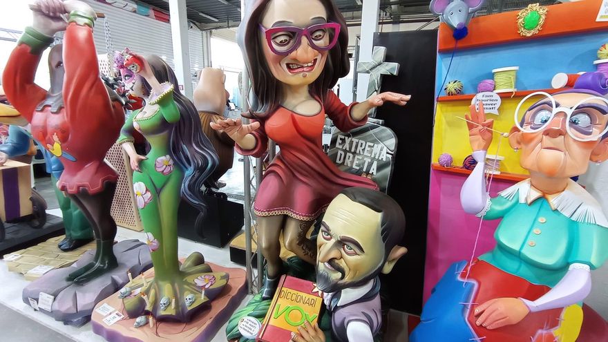 Otra escena política con Mónica Oltra y Santiago Abascal como protagonistas.