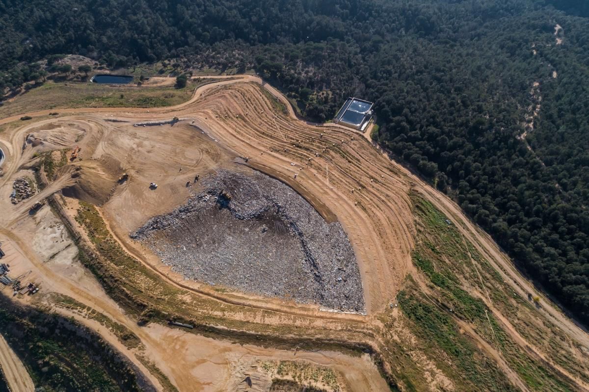 El TSJC obliga a cerrar el vertedero, uno de los más grandes de la provincia, en el plazo de un mes.