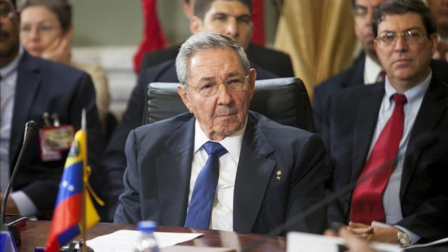 Castro dice que la posición común de la UE se va a resolver y que no debió existir