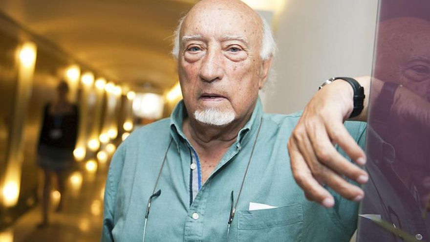 Vicent reivindica a los periodistas literarios en "Los últimos mohicanos"