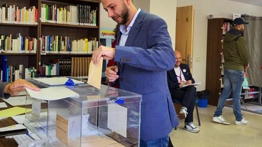 El teniente de alcalde de Vox en un pueblo de Guadalajara se sube el sueldo un 51%: "Dijo que venía a poner fin al despilfarro"