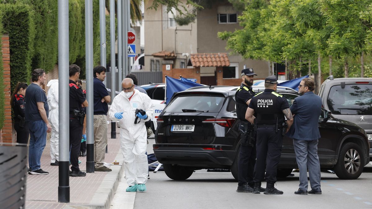 Los Mossos detienen a un hombre tras matar a una mujer en plena calle en Esplugues de Llobregat