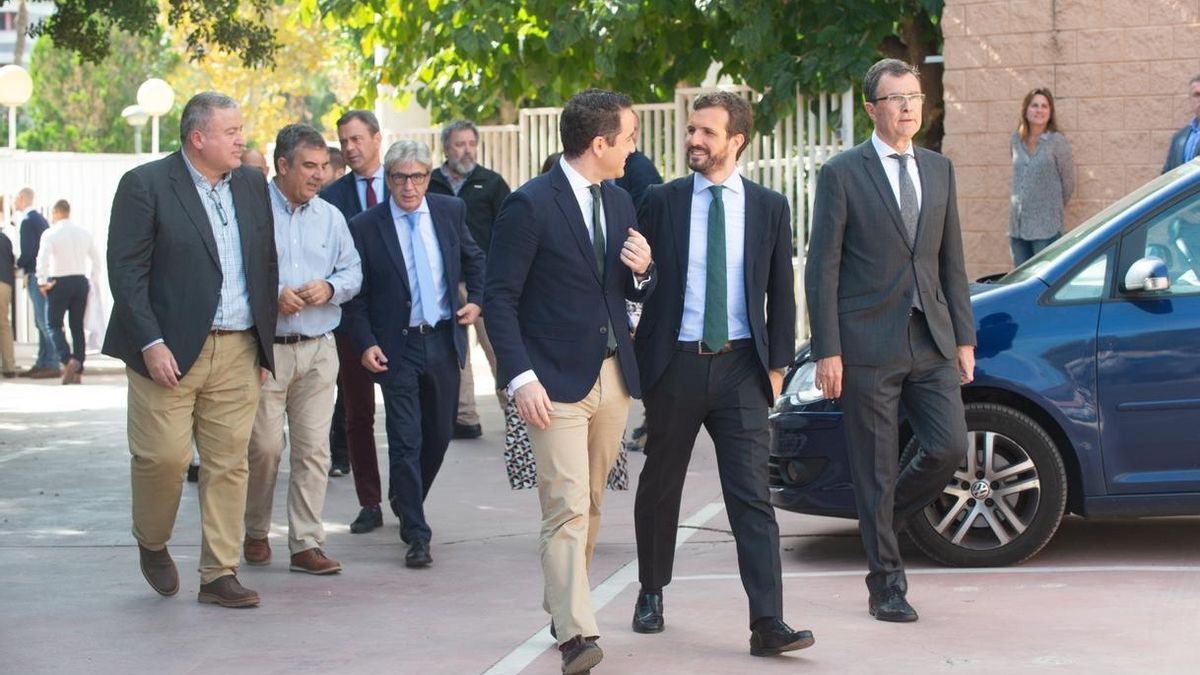 Casado apunta a un "empate técnico" con el PSOE y avisa que la "única tabla de salvación" de Sánchez son Cs y Vox