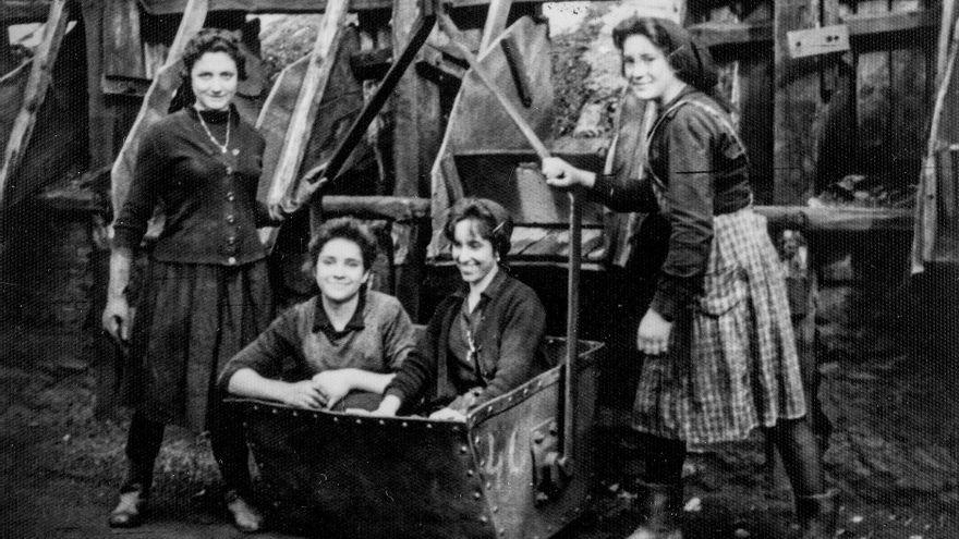 Las mujeres también bajaron a la mina: tres libros recuperan la historia de 'las mujeres del carbón'