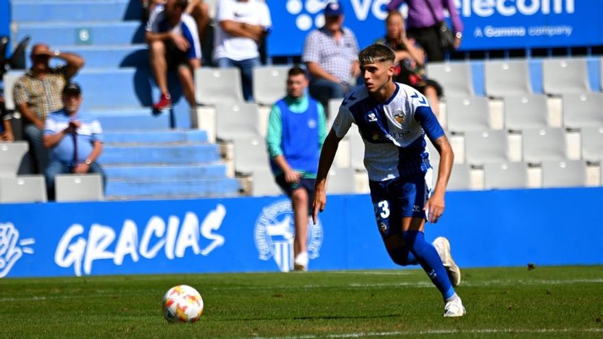 El Córdoba CF logra la cesión de Álex Sala