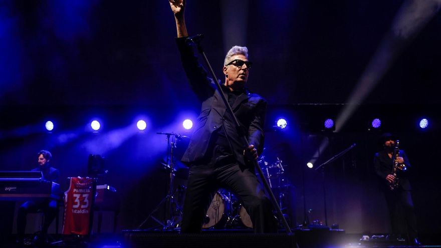 Loquillo en concierto.