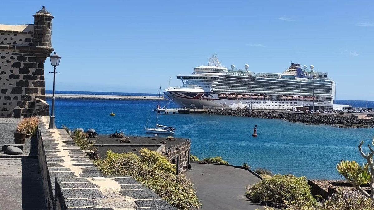 Crucero en Arrecife de Lanzarote.