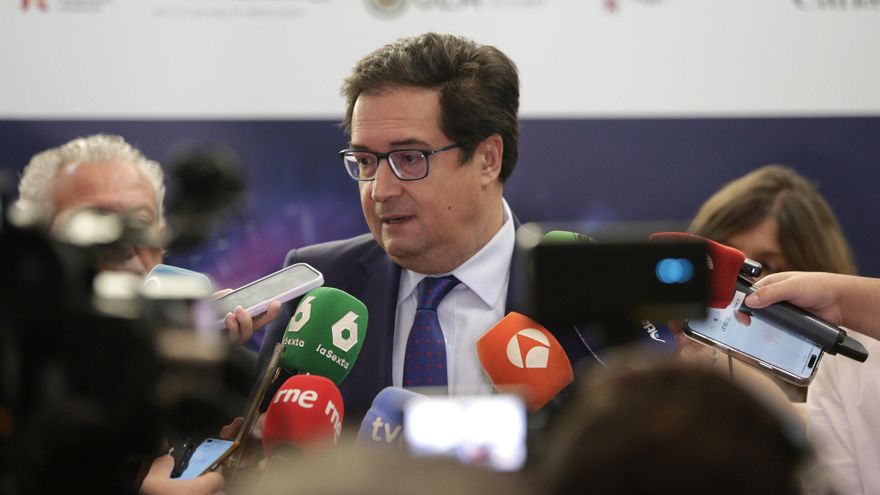 Archivo - Imagen de recurso del ministro para la Transformación Digital y de la Función Pública, Óscar López.