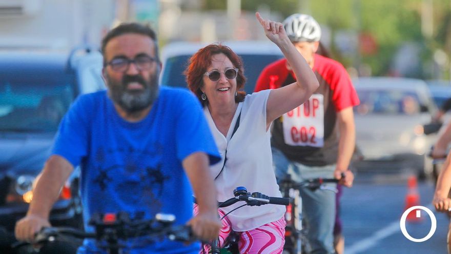Concentración de Rebelión por el Clima Córdoba y Plataforma Carril Bici