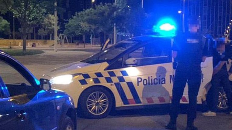 Un joven de 30 años herido en una colisión múltiple, entre un coche, una furgoneta y un patinete eléctrico en León