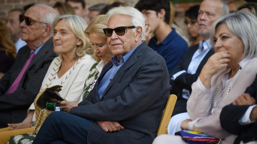 Felipe González finishes breaking with Sánchez's PSOE