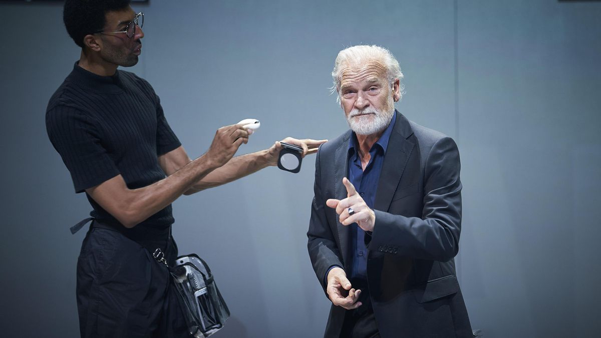 'Memorias de Adriano', dirigida por Beatriz Jaén