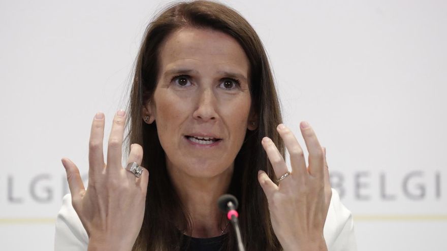 La primera ministra, la liberal francófona Sophie Wilmès.