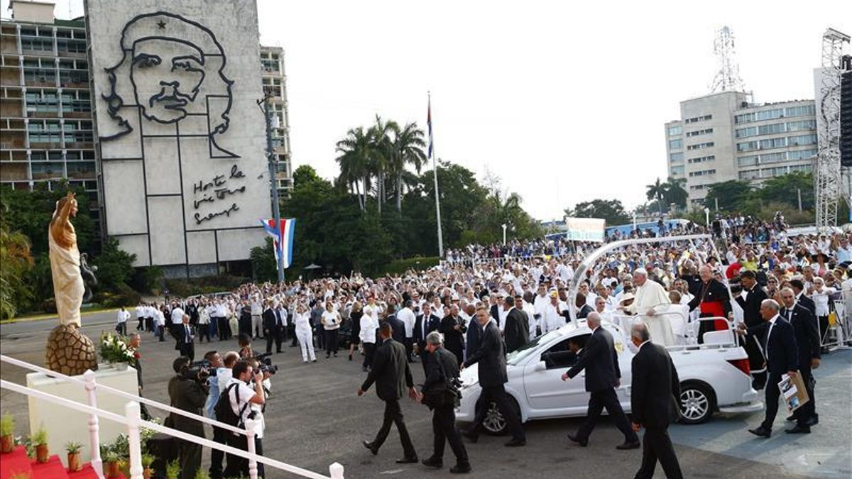 El papa Francisco visitó a Fidel Castro en su domicilio de La Habana