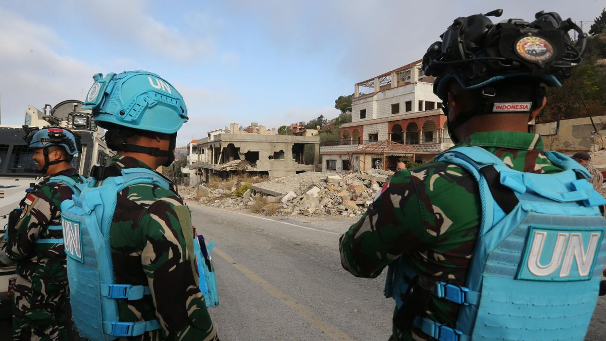 Muere un casco azul serbio y dos españoles resultan heridos por caída de morteros en su posición en Líbano