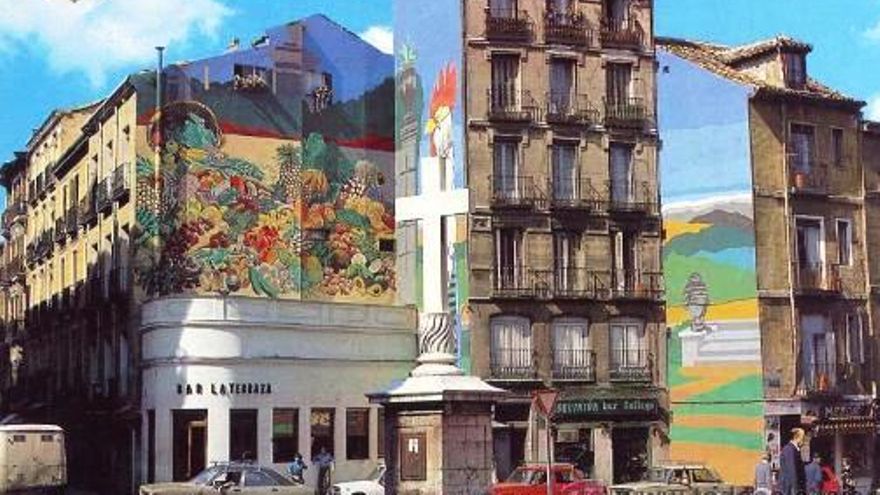 De los tres murales hechos en este lado de la plaza solo queda el bodegón