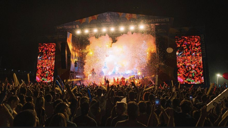 Compromís sospecha del éxito del festival patrocinado con 3,3 millones y pregunta a Carlos Mazón por la venta de entradas