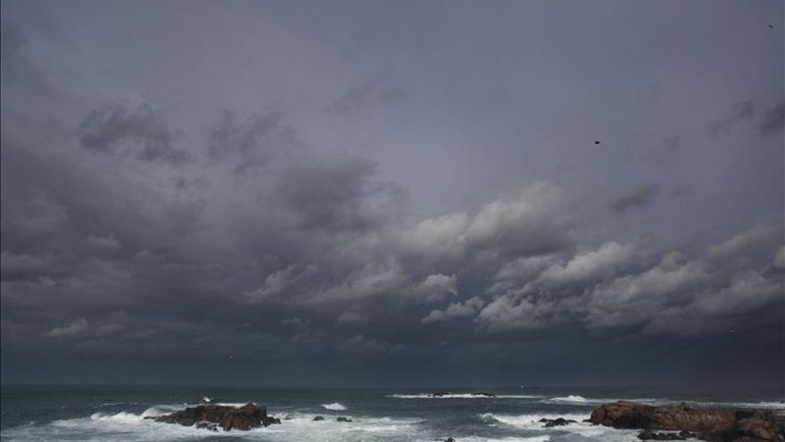 El paso de un frente deja un descenso de temperaturas general para este fin de semana