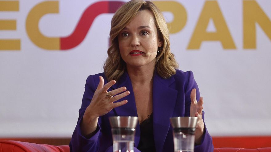 El Gobierno sale en tromba a criticar "la mentira" de Feijóo por estudiar la amnistía y abrirse a indultar a Puigdemont