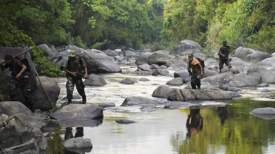 La guerrilla karen ataca y ocupa un puesto fronterizo del Ejército birmano