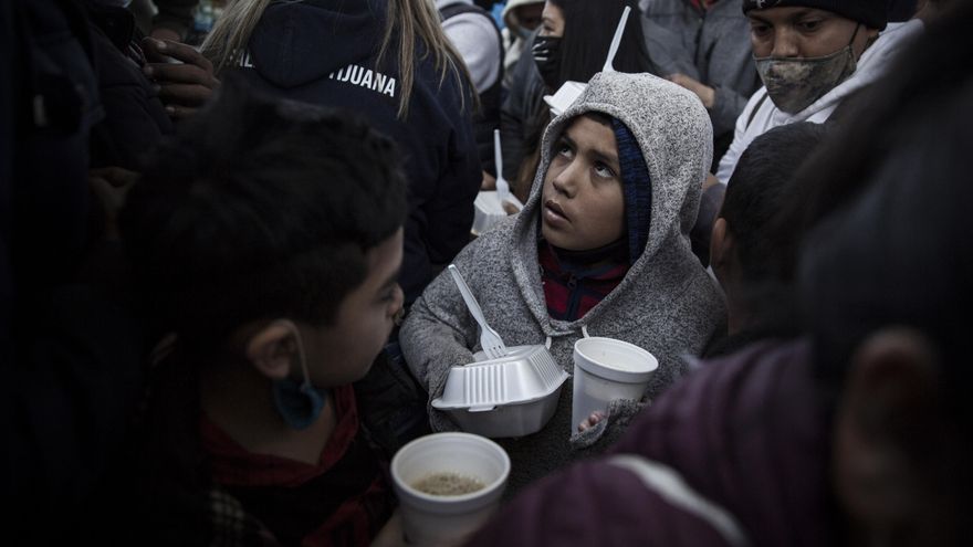 ¿Qué está haciendo Biden ante el aumento de menores migrantes que llegan solos a la frontera?