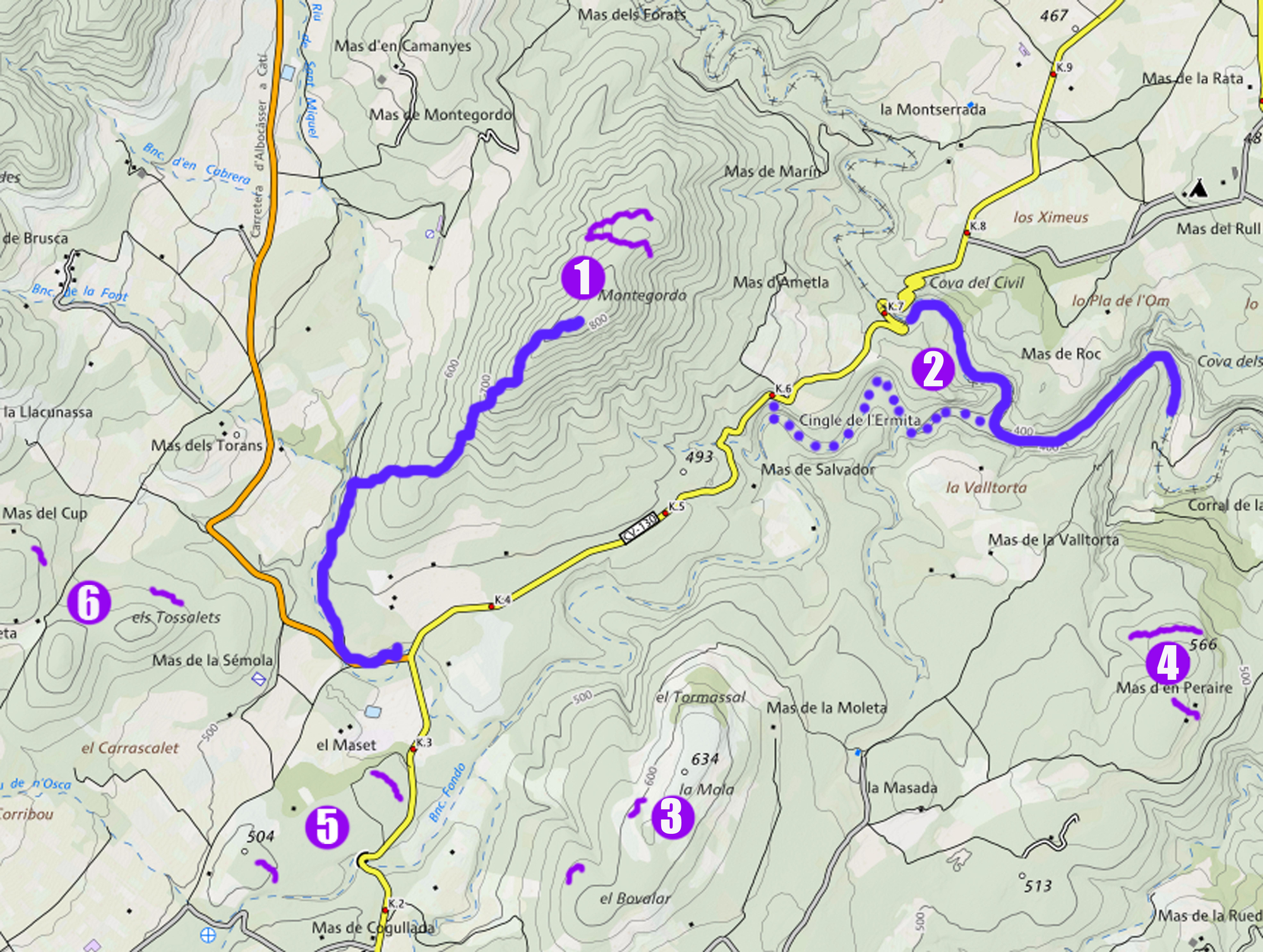 Mapa del sector de Montegordo i la Valltorta amb els itineraris marcats. També s'indiquen els llocs on encara es conserven restes de les defenses republicanes.