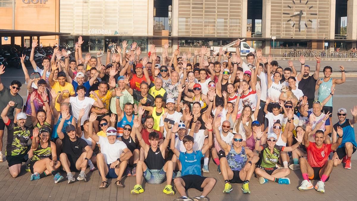 Corredores durante el paso del desafío por Córdoba.