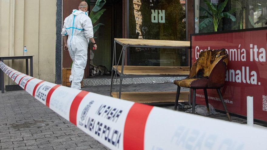 Una pizza flambeada y la decoración, detonantes del fuego que convirtió en "una ratonera" el restaurante de Madrid