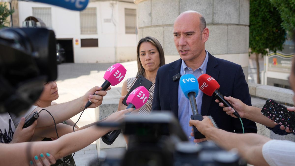 El PP registra una iniciativa en la Asamblea de Extremadura para exigir a Pedro Sánchez elecciones generales inmediatas