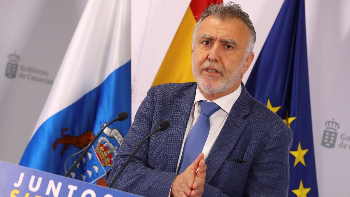 Torres garantiza el cumplimiento de la Agenda Canaria, pero recuerda que el 'decreto de Clavijo' "es otra cosa"