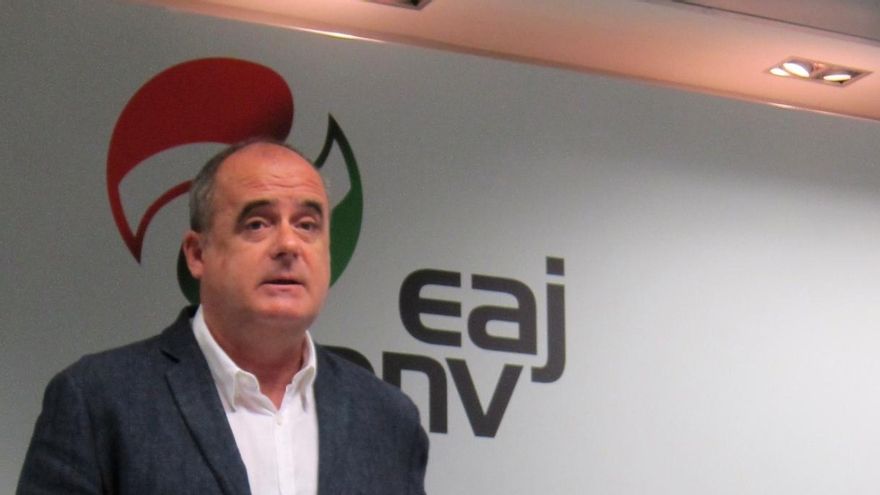 Egibar advierte de que la configuración del "nuevo estatus" no se debe "guiar por las prisas" ni "el regate" político