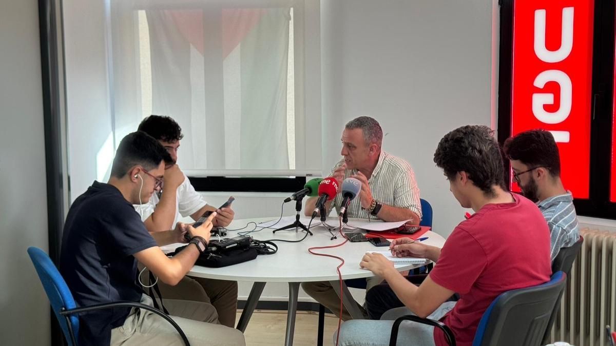 Rueda de prensa previa al segundo Comité Regional de UGT Cantabria.