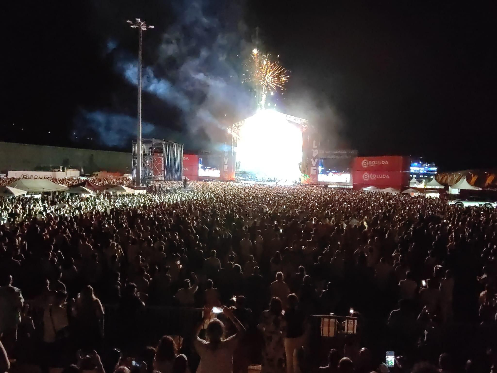 El Love Festival 2023 congregó a más de 13.000 personas. JOSÉ AYUT