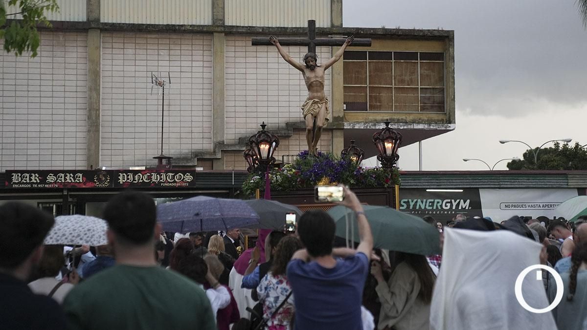 Salida procesional del Cristo de las Lágrimas, en imágenes