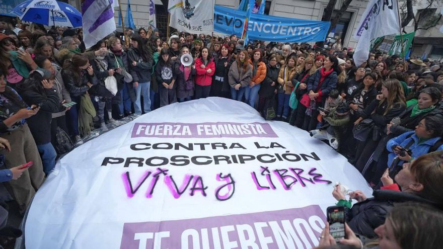 La fiscalía pidió al Tribunal que rechace el pedido de prisión domiciliaria de Cristina