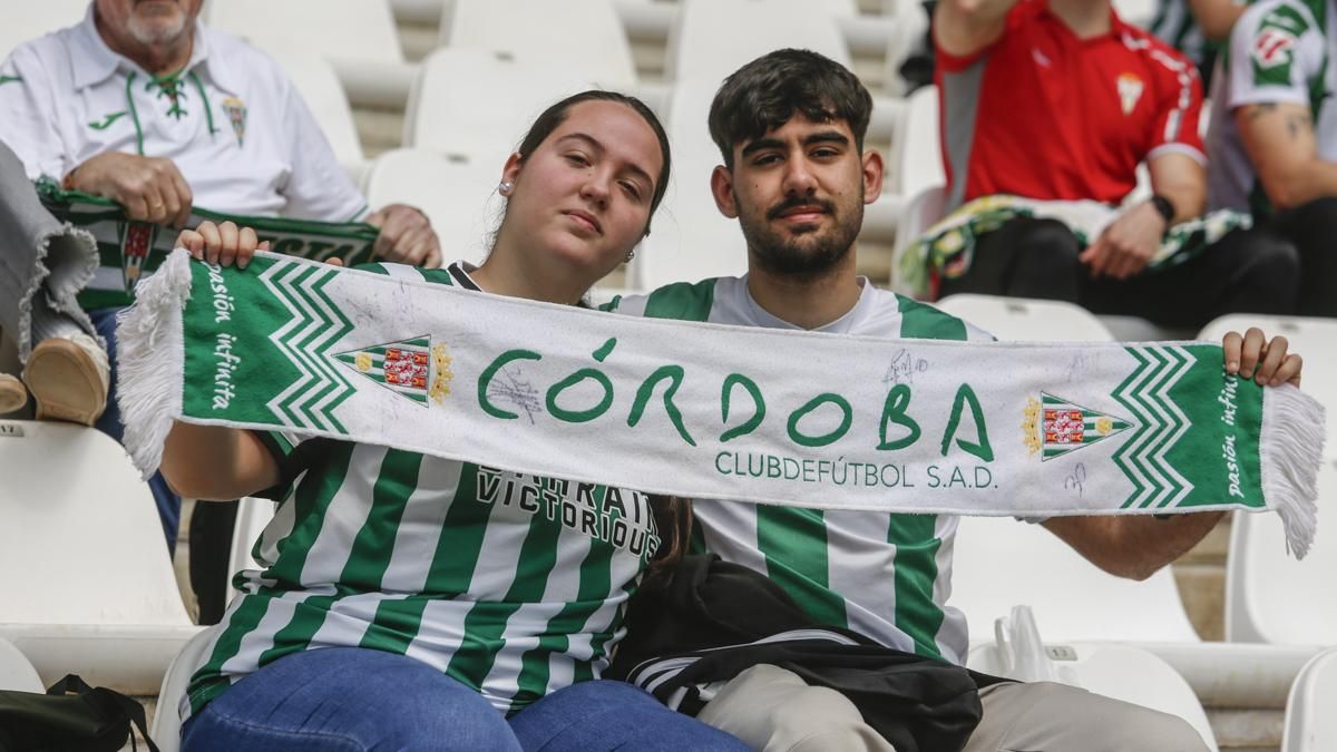 Grada Blanquiverde del Córdoba CF - Real Sociedad B