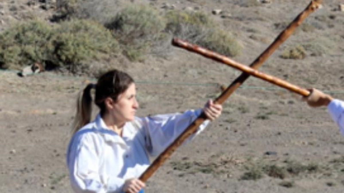 Villa de Mazo acerca a la ciudadanía la lucha del garrote y el tolete canario con el Encuentro Awara