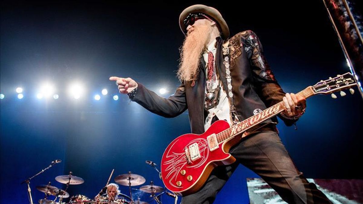 Los legendarios ZZ Top abren dos intensos días de rock en Vitoria