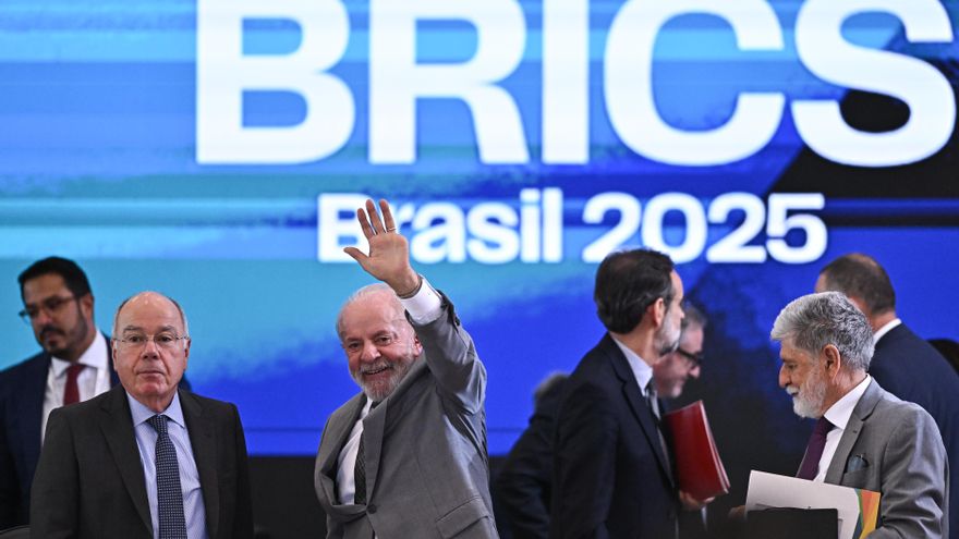 La cumbre de los BRICS reúne en Brasil a nuevos miembros mientras Putin y Xi se ausentan