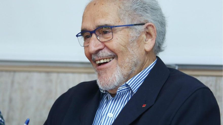 César Sánchez / ICAL El expresidente de la Junta Demetrio Madrid, durante la jornada 'Memoria histórica de la clase obrera. Pasado, presente y futuro', organizada por UGT-Bierzo con motivo del 130 aniversario del sindicato