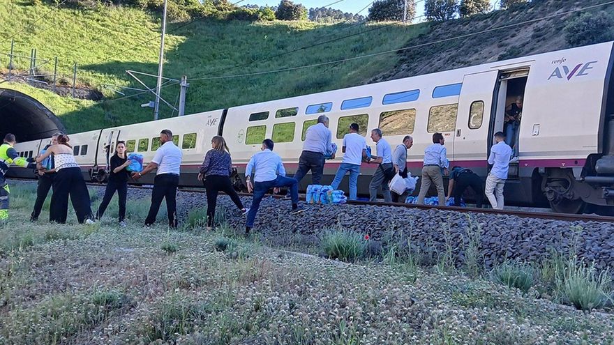 "Ola de generosidad" en Brazatortas, un pequeño pueblo del Valle de Alcudia que recibió a más de mil pasajeros varados