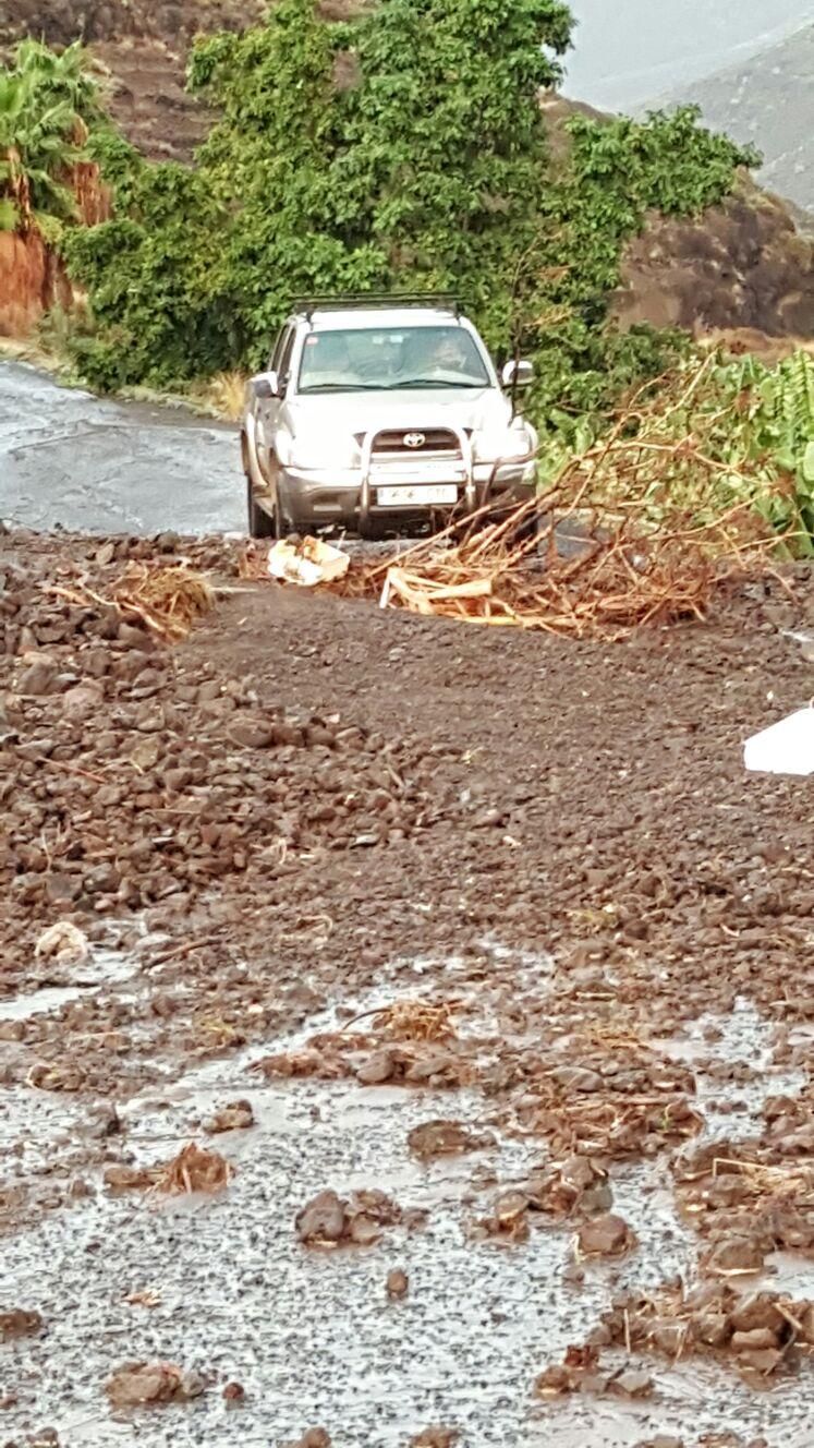 Efectos de la lluvia en el Barranco de Tasarte (Ayuntamiento de La Aldea de San Nicolás)