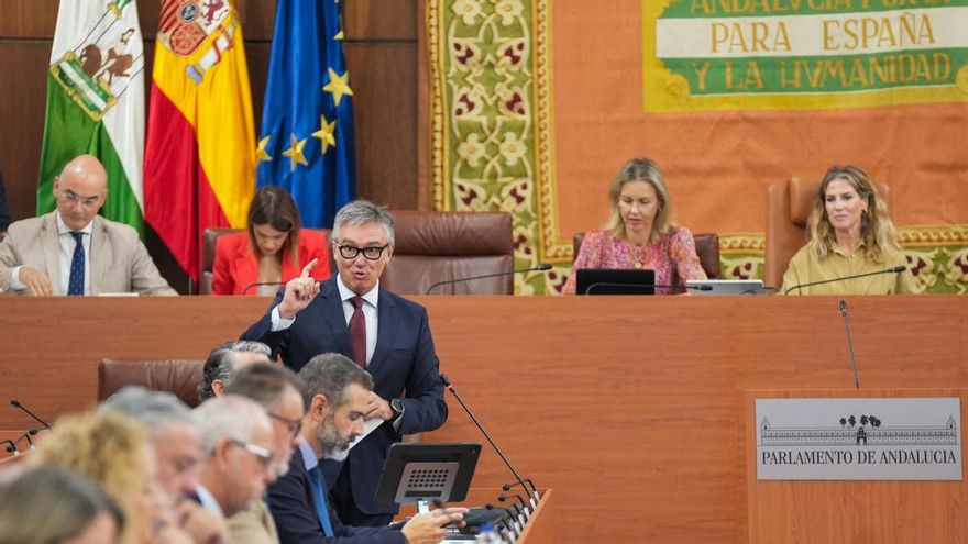 El debate de solidaridad con Ceuta en el Parlamento andaluz degenera en un estallido de insultos: "Puteros", "nazis", "traidores"