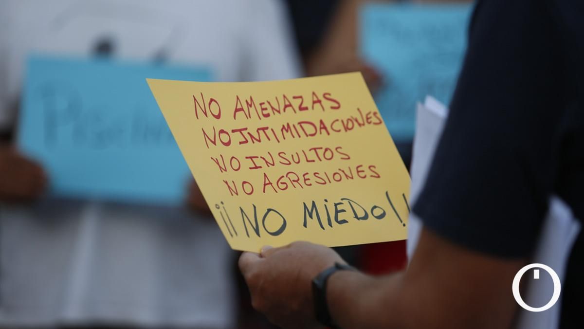 Protesta vecinal en la piscina de la Fuensanta