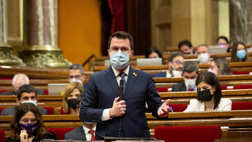 El presidente de la Generalitat, Pere Aragonès, en la sesión de control del pleno del Parlament del 23 de febrero.