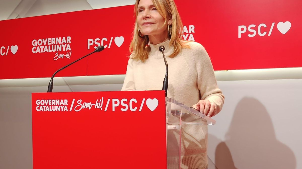 La viceprimera secretaria del PSC Lluïsa Moret en rueda de prensa.